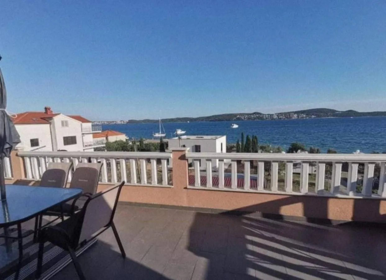 Apartment Lotus Trogir