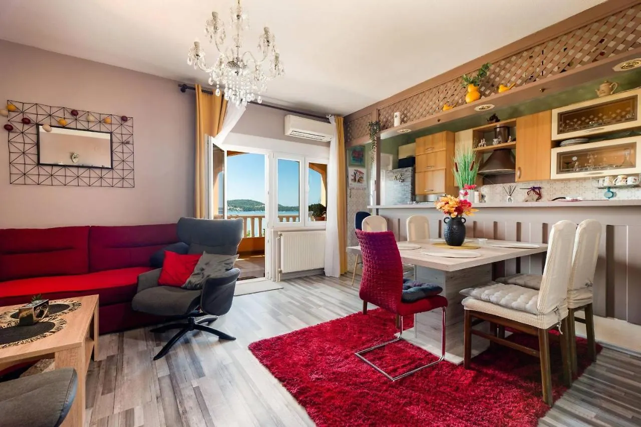 טרוגיר Apartment Lotus 0*,  קרואטיה