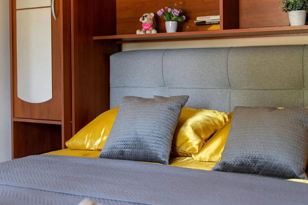 Apartment Lotus Trogir